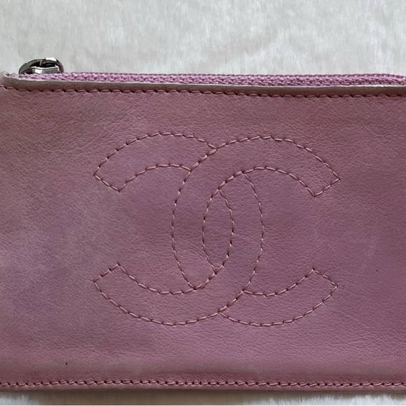 100% Authentic Pre Owned Chanel coin purse. - Picture 3 of 11